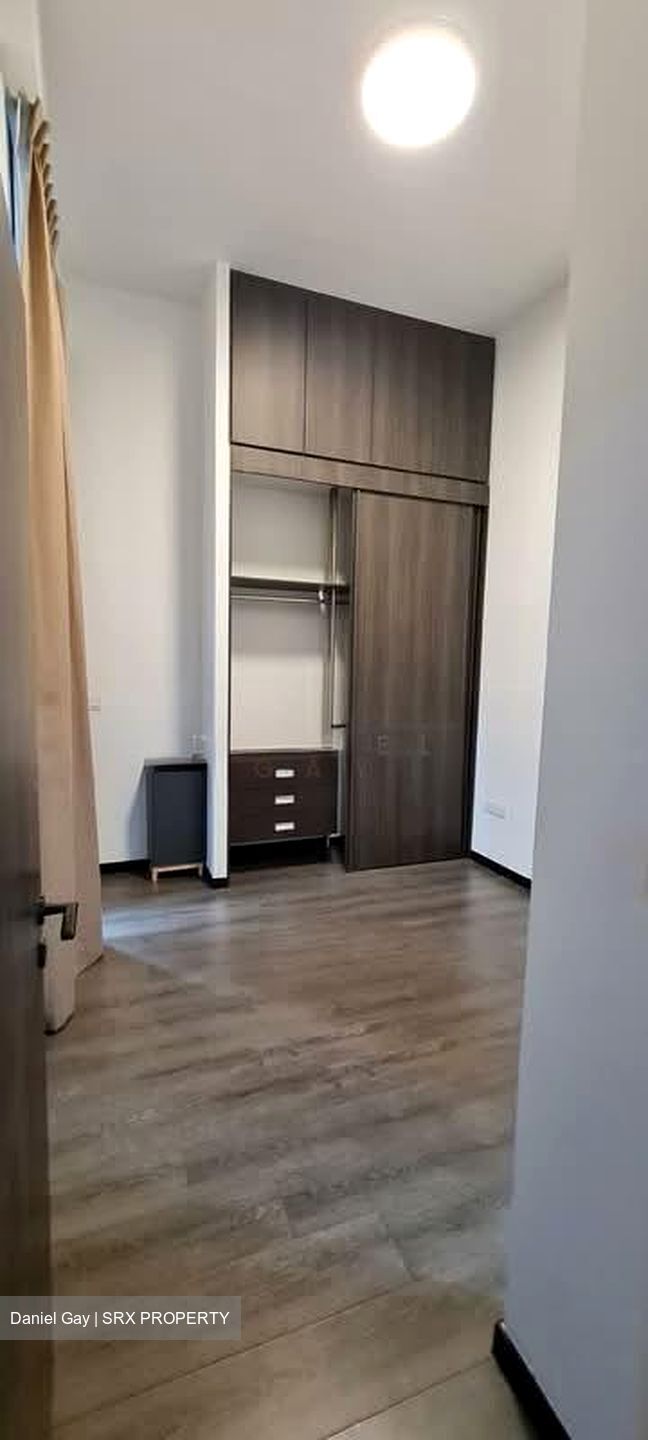 Three 11 (D20), Apartment #566915181